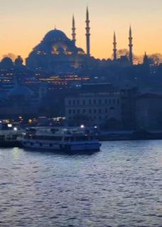 2 oda 1 salon apartment in a historical building in the heart of Galata - 3
