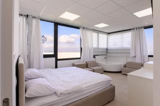 האלפים של הכרמל ומצפה העמקים - וילה ומלונית מול נוף הצפון - 0