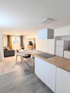 Bel appartement rénové - Place du Palais avec Parking - Bordéus - 4