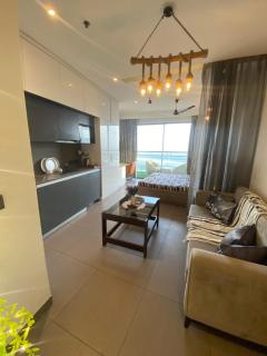 The Golden Hour by Velaura Studios, 23rd Floor, Supernova - 6