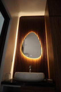 Thuồng Luồng Homestay and Pool - 1