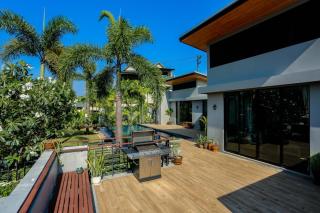 Ban Bua Naiharn Private Pool Villa - 3