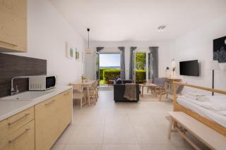 Villa Jolara With Heated Pool - Deluxe Suite 2 - 4