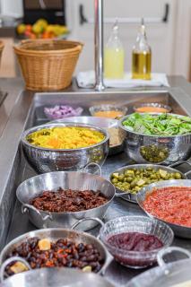 Desert Iris Hotel - 9