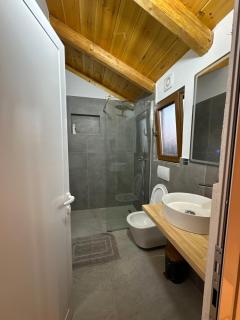 Guesthouse Koleci - Mrizi Zanave - 1