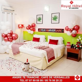 Royal Hôtel by LORENZO - 6