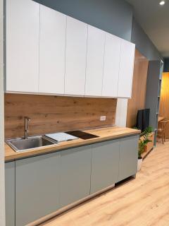 Rooftop Marine 102 - 6