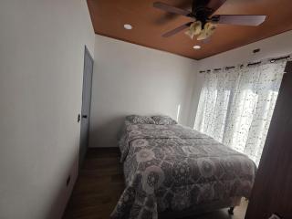 Chalet Moderno entre Pinos con Vista al Bosque - 4