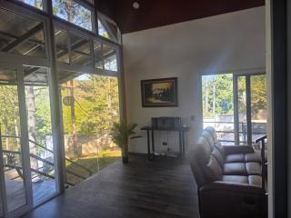 Chalet Moderno entre Pinos con Vista al Bosque - 2