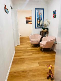 Beautiful and relaxing beach front retreat villa - 04 beds - 5