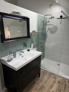 Sylina Spa avec Jacuzzi Privé - 3