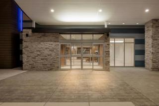 Fairfield by Marriott Inn & Suites Emporia - 3