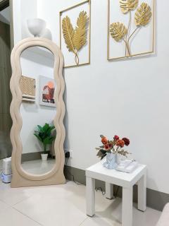 Cozy Luxe Condo with Netflix at Fame - 6