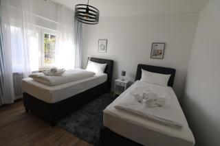 Rugenbargsweg 27 Whg 1 - 8