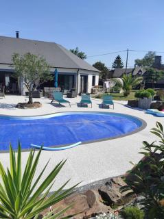 Maison calme avec piscine - 0