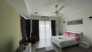 Aisyah Studio D perdana - 5