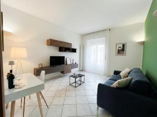 Green Apartment - 1 Camera Living Self check-in - 9