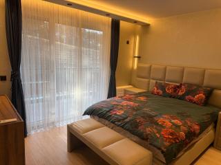 Forest Panorama Luxury Apartment - 6