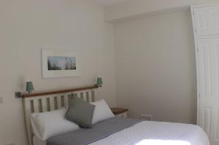 Stunning Seafront Apartment - 2