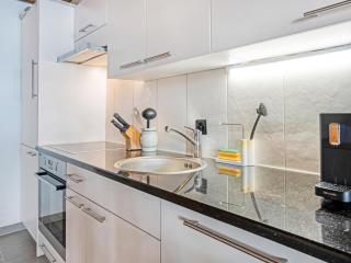 Chalet-Apartment mit Balkon & Gratis Parkplatz - 3