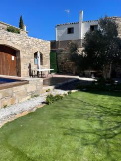 Cal Xavier De Segura -  - 7