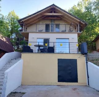 Bovan vikendica za izdavanje - 4