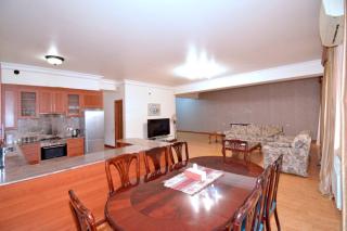 Cozy Apartment in Central Yerevan - 8