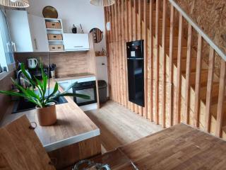 Charming house with terrace, parking, and enclosed garden - 9
