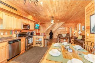 Ski & Lake Private Retreat* Hot Tub* Enjoy nature! - 1