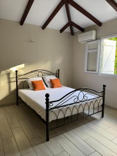 Villa les 3s piscine privée et grands espaces - 4