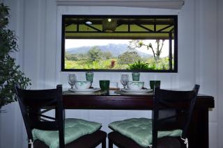 Volcano Garden Suite with Hottub - 5