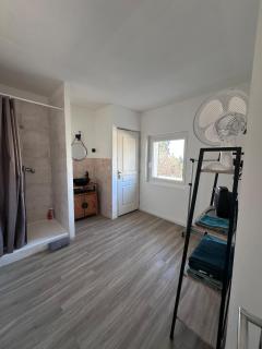 Loft chaleureux et confortable style Industriel - 6