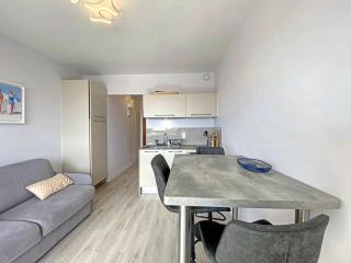 RÉF 170 - PLOEMEUR Fort-Bloqué studio avec balcon vue mer - 6