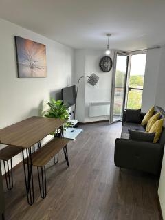 Elegant 1BR Gem Near NEC Resorts World - 4