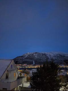 Spacious Tromsø House, 3 Bedrooms, 5min City Center, Parking - 5