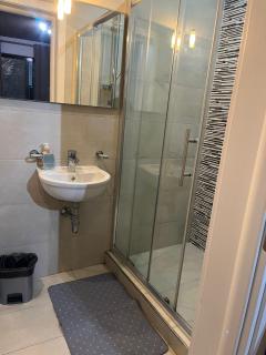 Spinola Bayview 2 BR Apartment by MaBeLi - 6