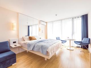 Panorama Center Suite Sea View - 8