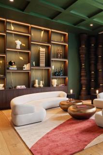 Luxury 1BR at The Crosby Balcony Rooftop Pool - 3