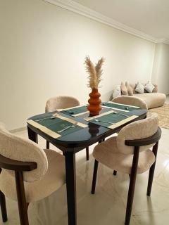 Private Room in Shared Sea View Apartment - 1