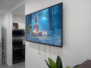 Studio 8 Miami - 7