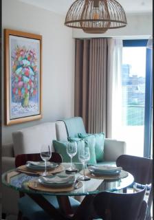 Warm & Exclusive 2 BR - 7