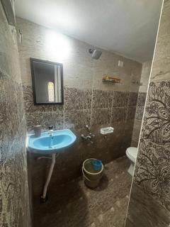 Social Backpacker Hostel , Little Mount, Chennai - 2