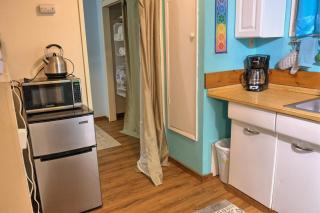 Cozy Cottage in the Woods - 3