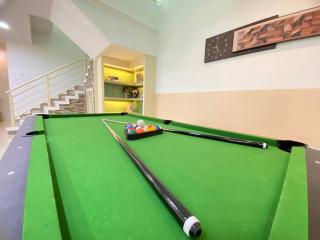 Ruma Relaxz by Jeffery Lam Home Management - 3