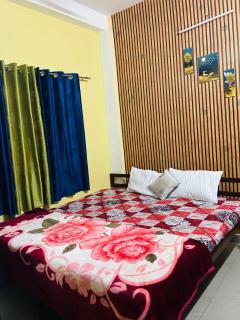 Ganpati Guest House Near Ram Jhula - 2