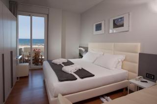 Hotel Ascot & Spa - 1
