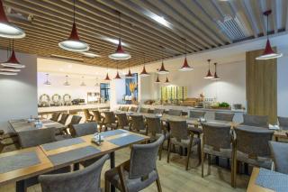 Borrman Hotel Guiping Xishan Government Service Center - 9