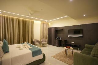 Town Square Suites - Hyderabad - 2