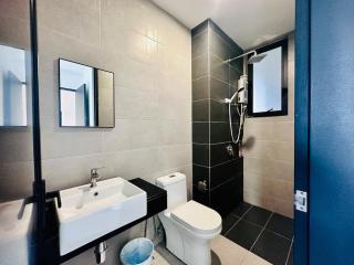 Stylish Luxury3BR Apartment City Skyline View 10 - 7