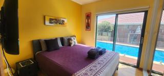 Waterfront Homestay with POOL SPA SAUNA - 3